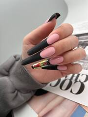 Освоение искусства дизайна ногтей