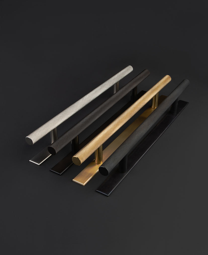 Как удалять загрязнения с медной мебельной фурнитуры?