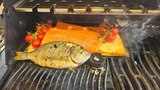 Форель на кедровых дощечках Weber