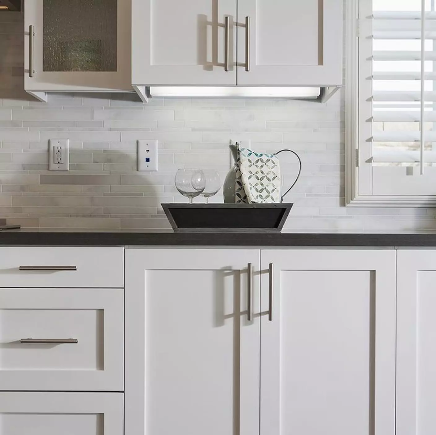 Как переделать старый шкаф в красивую и удобную вещь