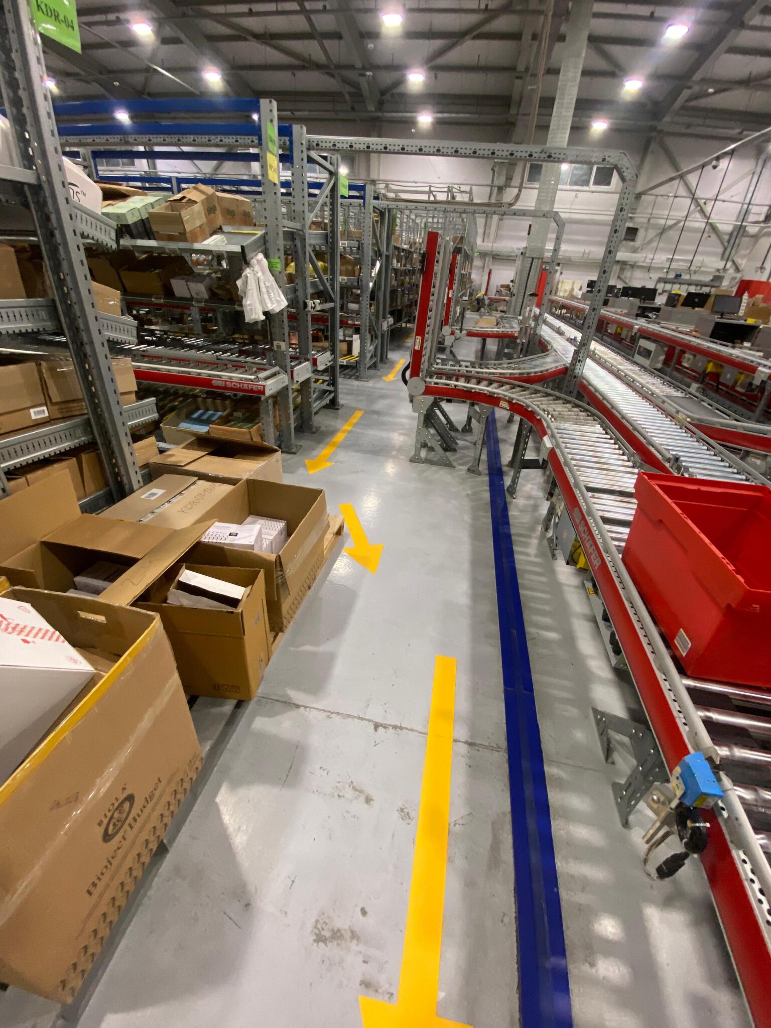 Разметка на складе «КФК Медсервис Плюс» Разметка на складе «КФК Медсервис Плюс»