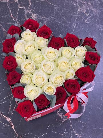 День влюбленных и букеты на 14 февраля