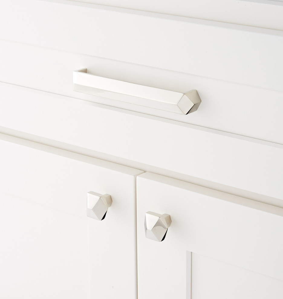 Разновидности и особенности дизайнерских мебельных ручек.