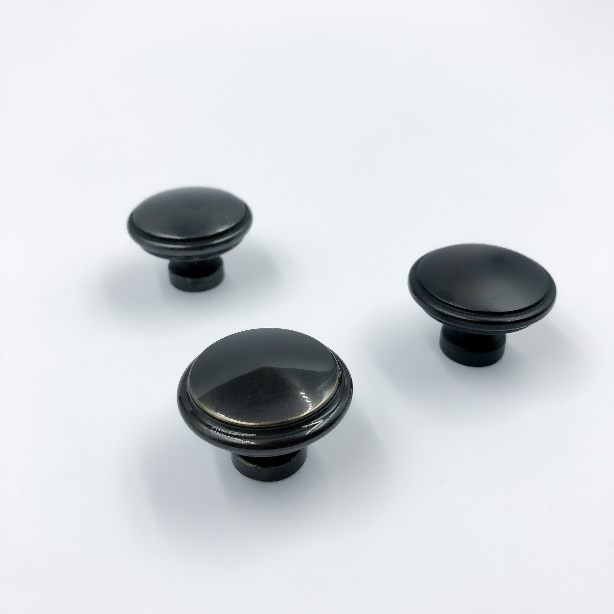 Как почистить фурнитуру из состаренной бронзы?