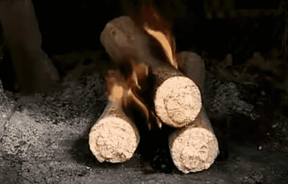 Топливные брикеты против дров, есть ли выгода?
