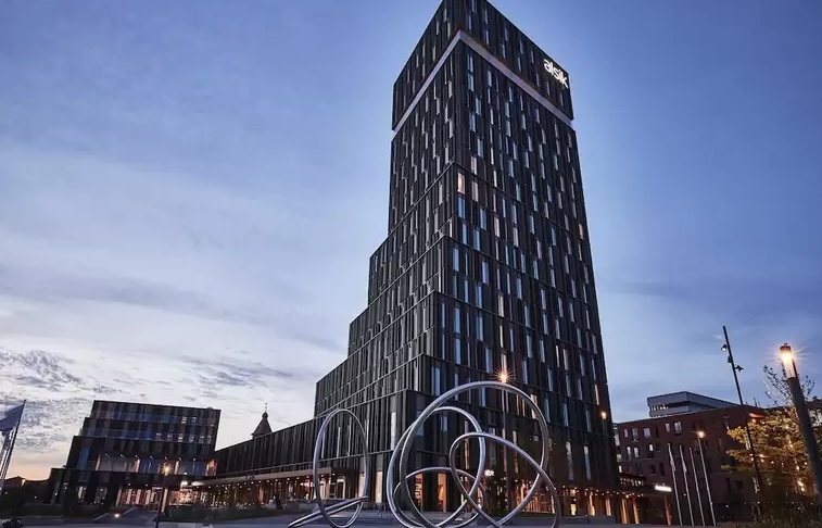 Чиллер Danfoss поддерживает микроклимат 19-этажного датского отеля Alsik