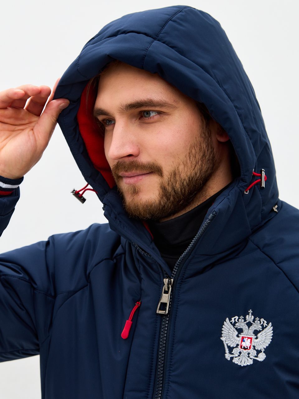 Почему спортивный костюм с символикой России — лучший выбор для зимы? Почему спортивный костюм с символикой России — лучший выбор для зимы?