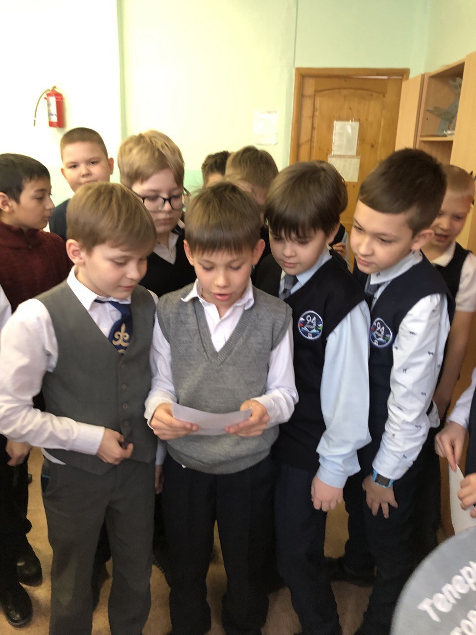 Квест для мальчиков на 23 февраля в школе