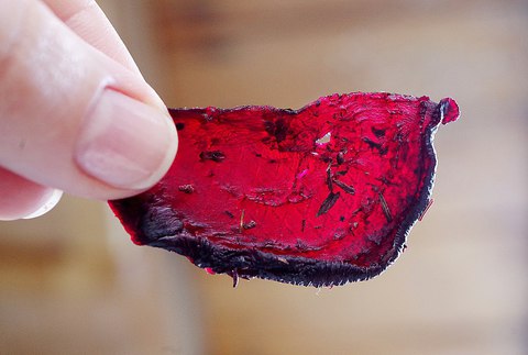 Медовые дольки из свеклы