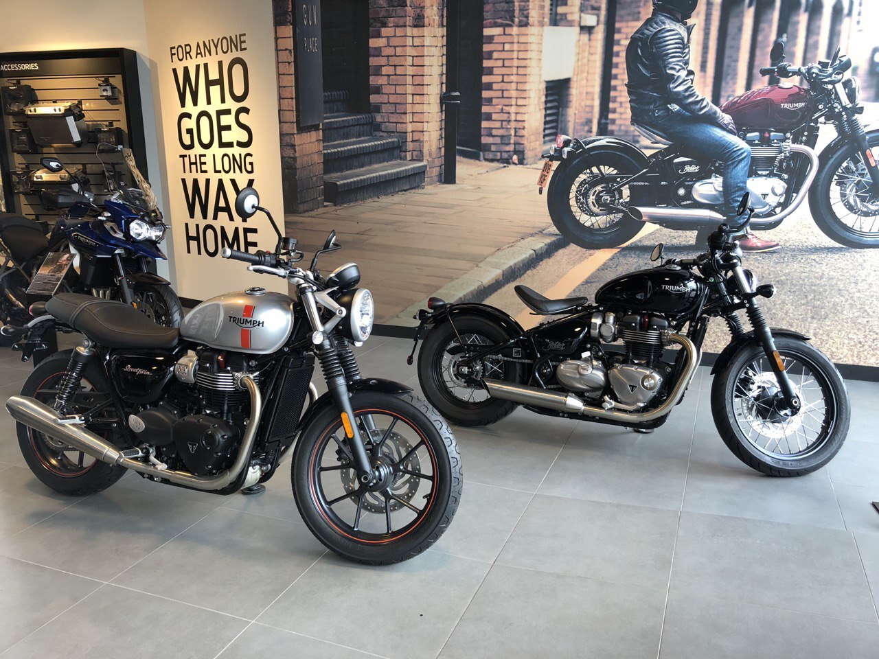 Мотоциклы Triumph (Триумф) купить у официального дилера