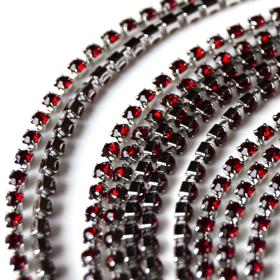 Стразовые цепочки