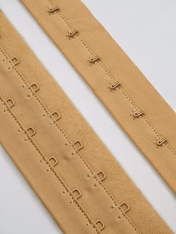 Застёжки на ленте