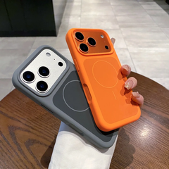 Силиконовые чехлы с MagSafe