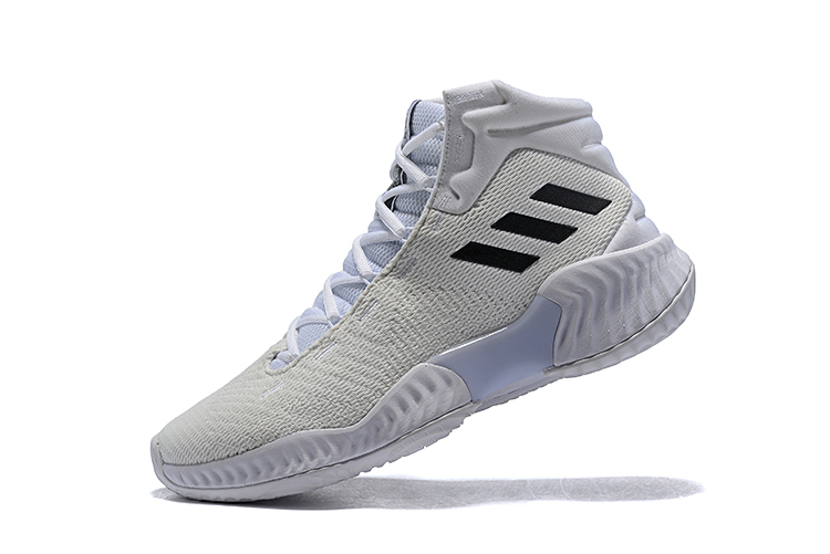 Купить в Москве недорого баскетбольные кроссовки Adidas Pro Bounce 2018