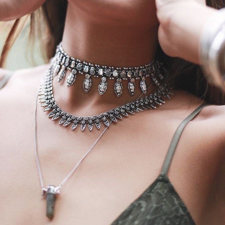 аксессуары 2024 года. мудборд 2024 гуччи. красивая бижутерия. Miu miu сумки 2022. мудборд тома форда в гуччи.