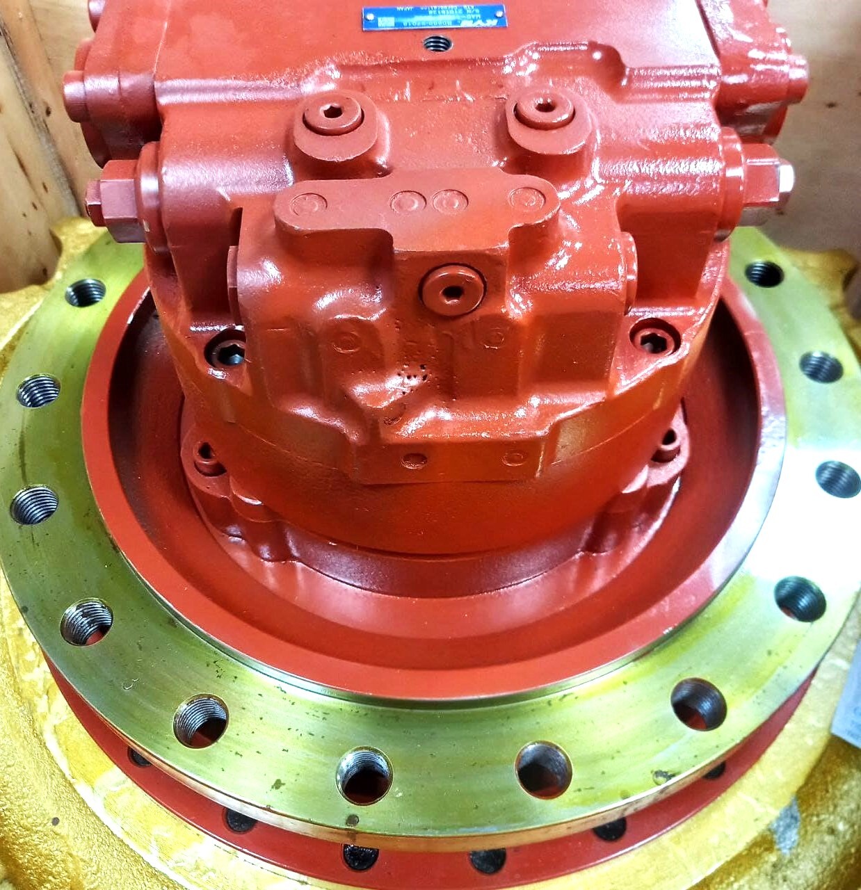 Запчасти ходовой экскаватора JCB Джисиби в СПб