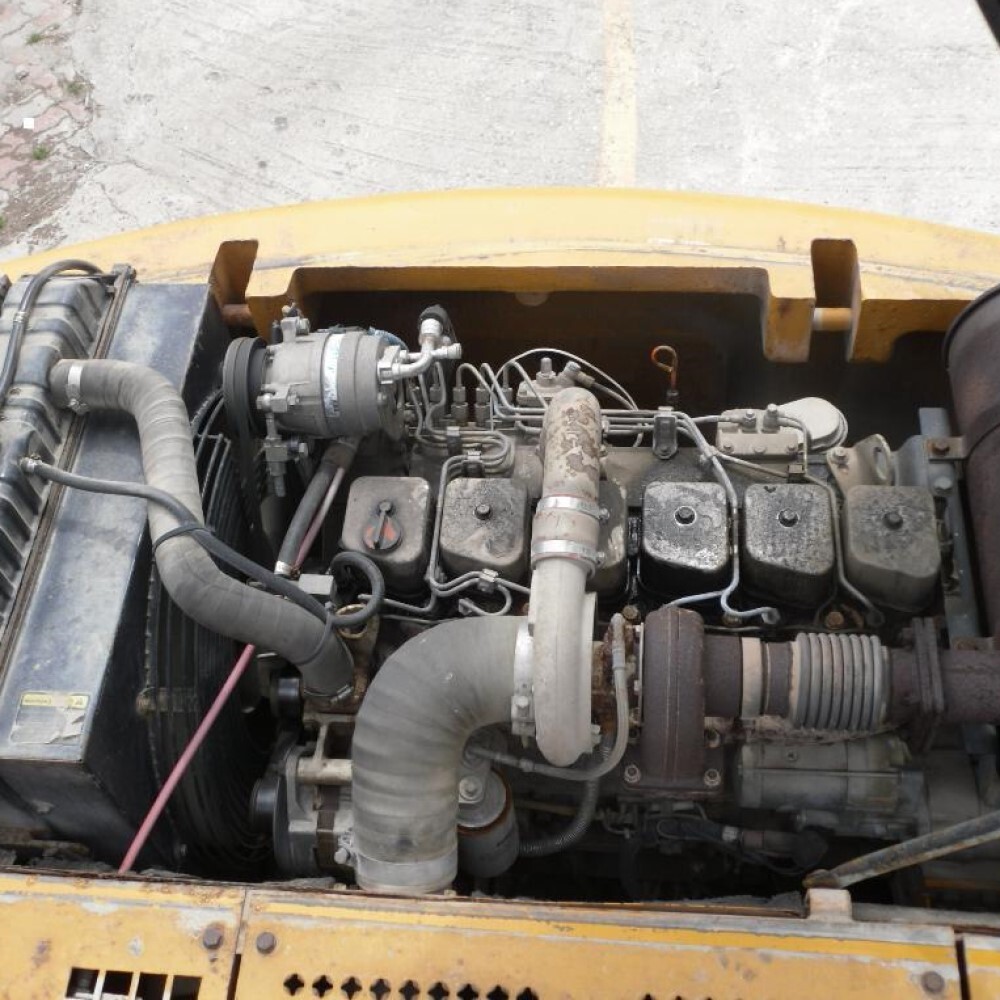 Ремонт двигателя экскаватора погрузчика в СПб и ЛО
