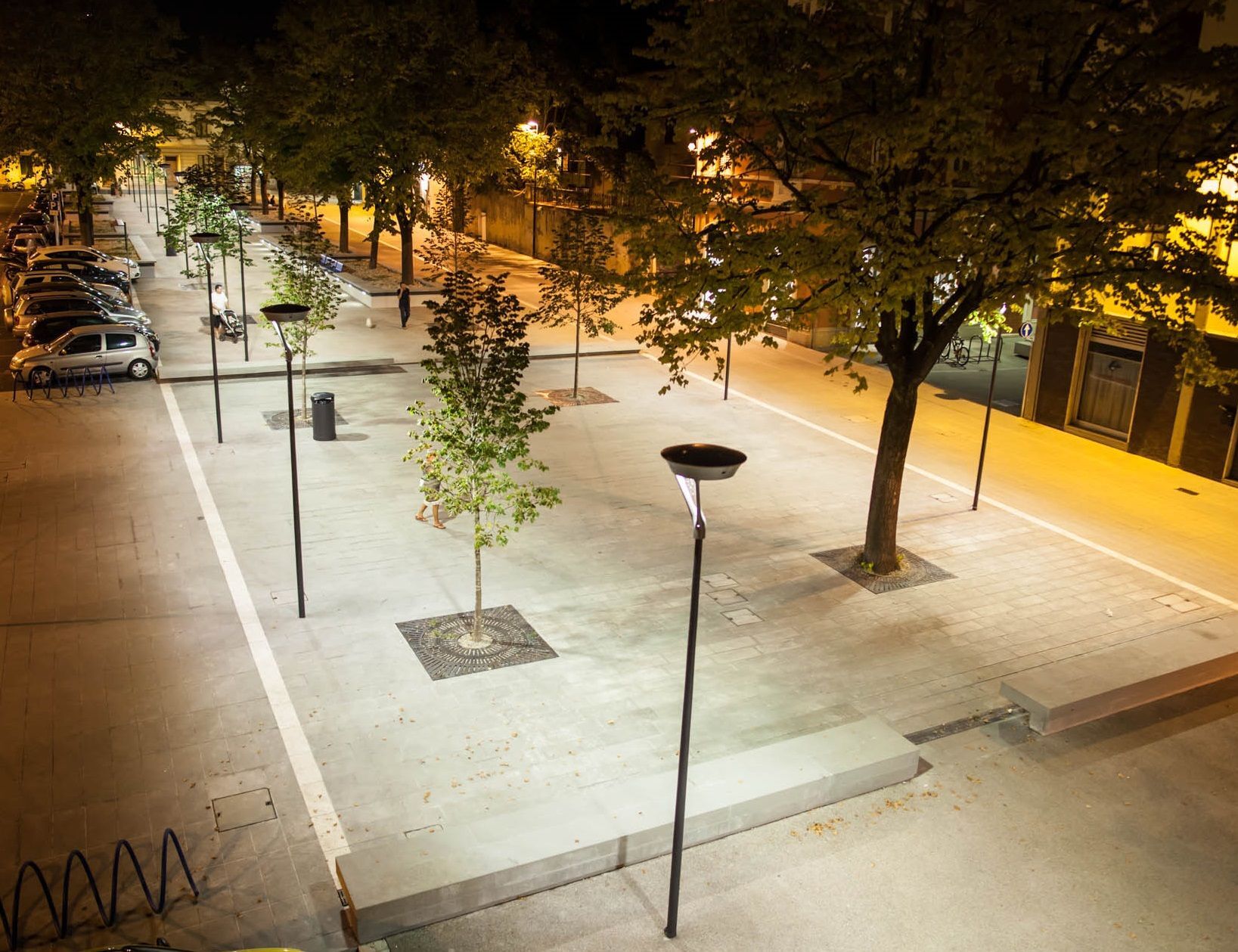 подсветка моста. фонари лос анджелес. Modern park light. лос анджелес инсталляция. архитектурное освещение.