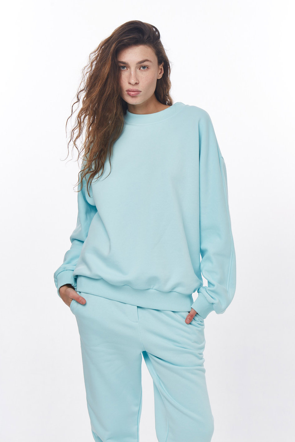 Свитшоты из футера купить в Москве | MERE