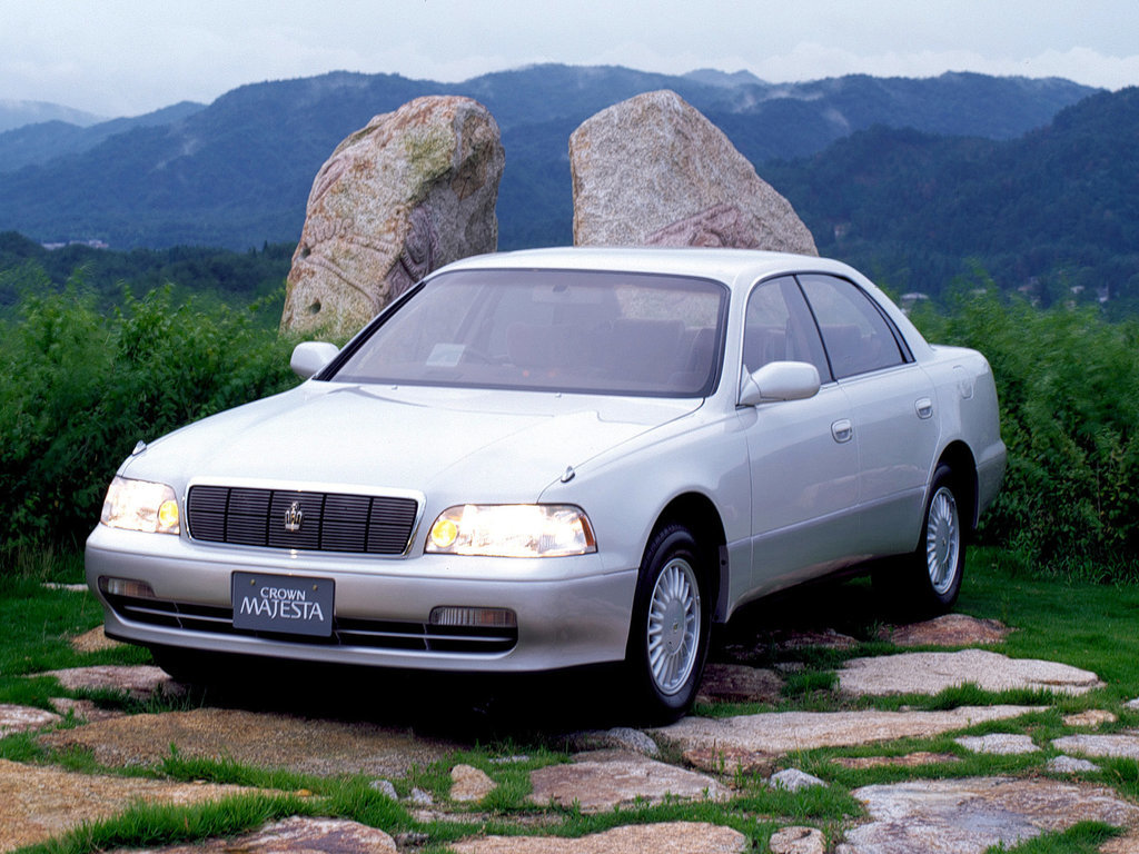 Toyota Crown Majesta 1995