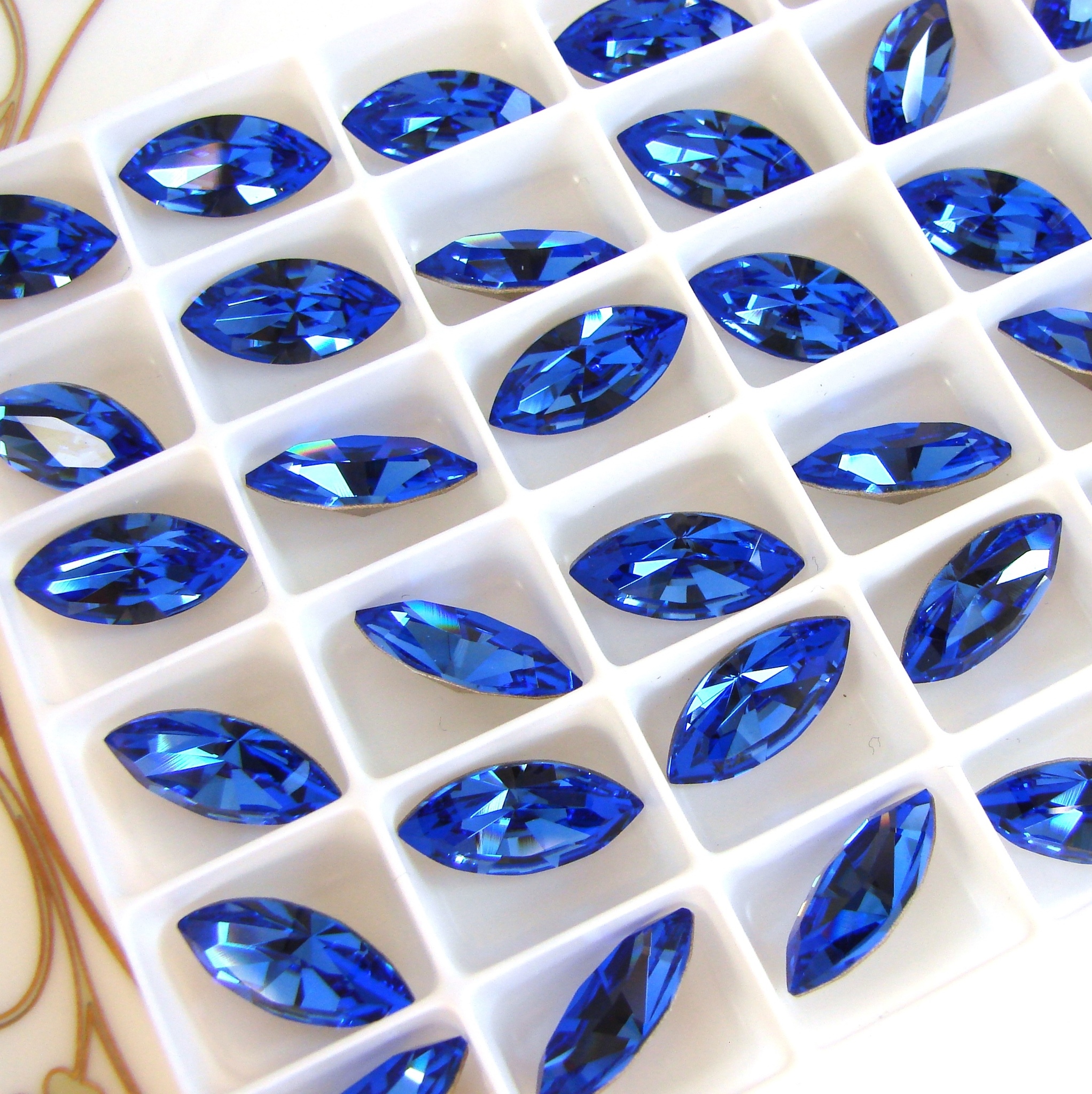 Лодочки Сваровски 15*4 мм