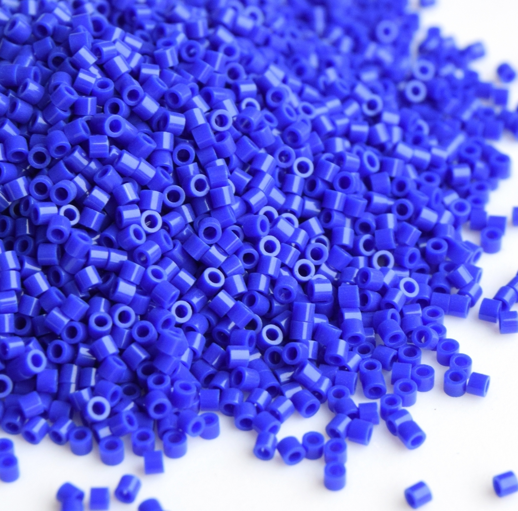 Бисер Delica 15/0