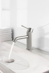 Смеситель для раковины Allen Brau Priority 4.0 5.31С01-BN никель браш