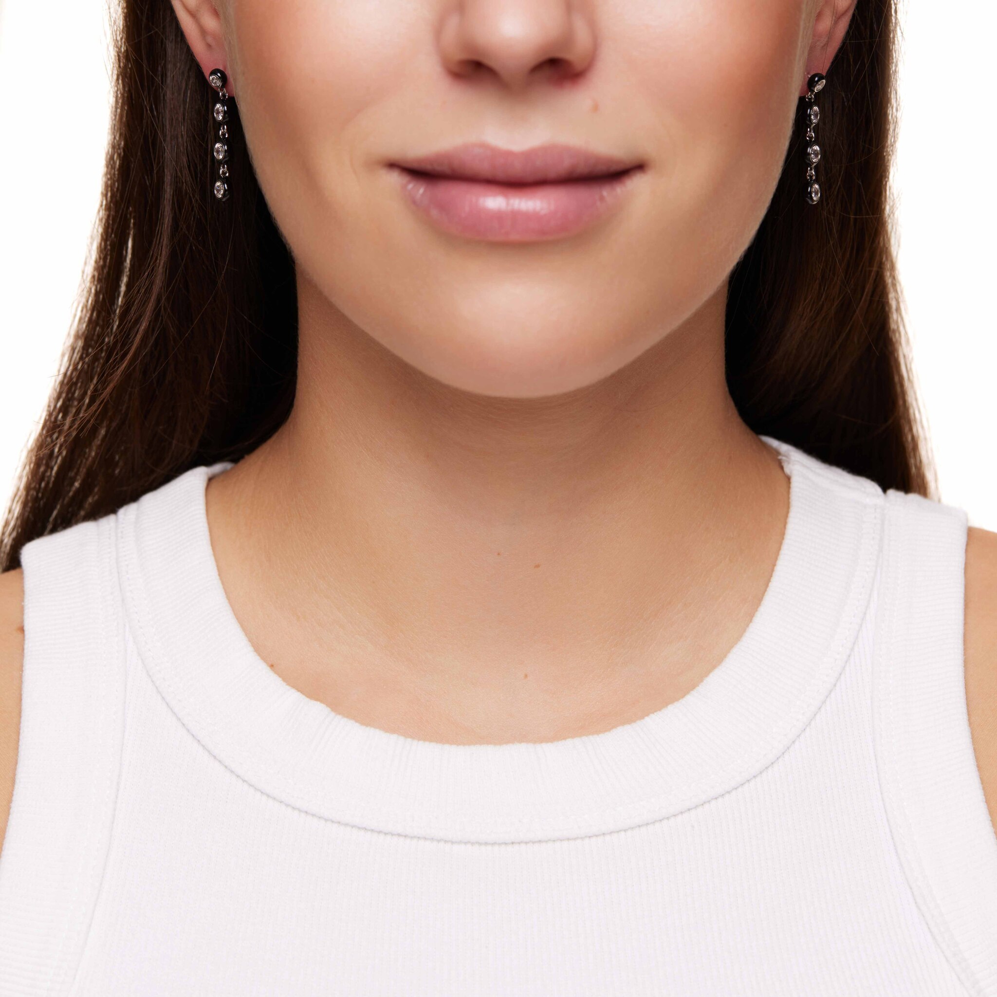 Серьги Crystal Black Strings Earrings