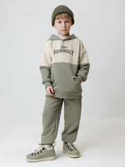 джемпер  для мальчика  КР 302916/бежевый,хаки к642