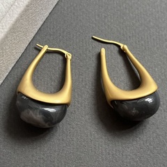 Серьги капли с цветной вставкой в стиле BOTTEGA