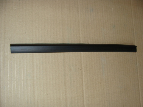 Уплотнение опускного стекла нижнее УАЗ-452, 3741, 3303 и др., 36 см