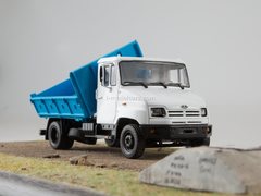 ZIL-MMZ-2502 tipper 1:43 Legendary trucks USSR #32