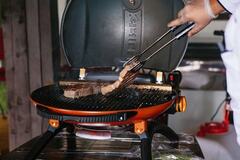 Газовый гриль O-GRILL 700T black + адаптер А