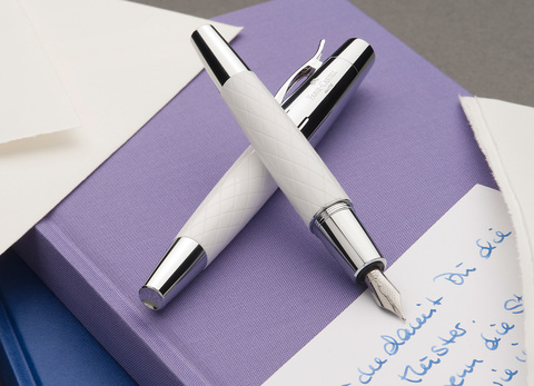 Перьевая ручка Faber-Castell E-motion Resin Rhombus White перо F