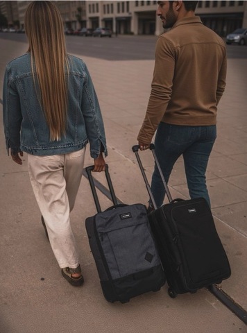 Картинка сумка на колесах Dakine D.101.2138 Black - 6