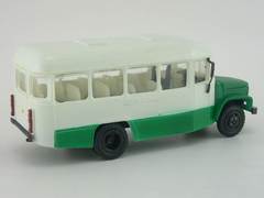 KAVZ-3976 Bus white-green Kompanion 1:43