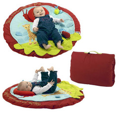 Vulli Развивающий коврик с активным центром (230742)