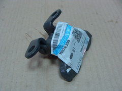 петля двери задней правой верх. Geely Х7  101201710502