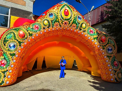 Надувная сцена