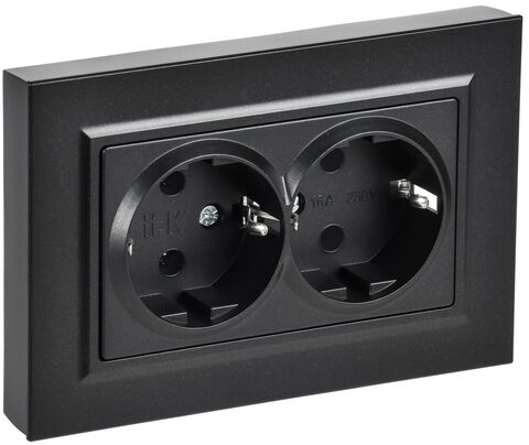 BRITE Роз 2-я с з/к без з/ш пл 16А в сб РСПл12-3-БрЧ чер IEK