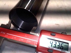 Перо вилки для Suzuki GSX 1400 2001-2005, 46мм*642мм