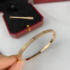 16237- Браслет LOVE тонкий в обсыпке из цирконов, lux качество VGOLD