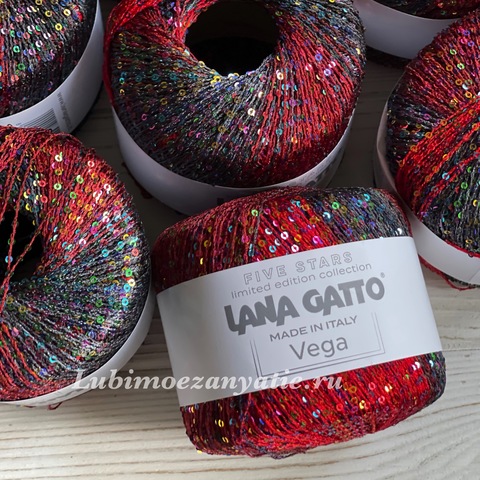 Lana Gatto Vega Print 9391