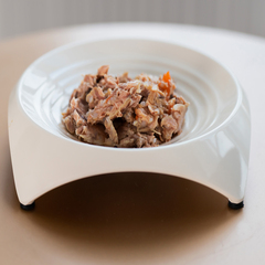 Monge Supreme Adult cat паучи для взрослых кошек с зелёным горошком и мини-морковью 80 г