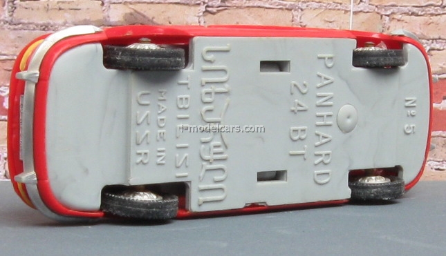 Panhard 24 CT - Norev 1/43 - Tbilisi URSS - Blanc Cassé - Occasion