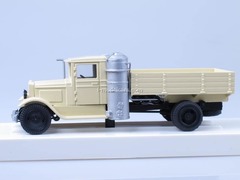 ZIS-13 gas generator beige LOMO-AVM 1:43