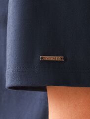 Футболка из 100% хлопка с V-образным вырезом  D49.091 (120099)