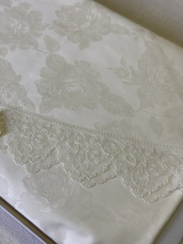 Скатерть 220 и 12 салфеток Palombella Brenda Pizzo сливочные