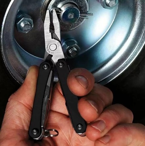 Мультитул-брелок Leatherman Squirt PS4 Black, 9 функций (831233) цвет чёрный | Multitool-Leatherman.Ru