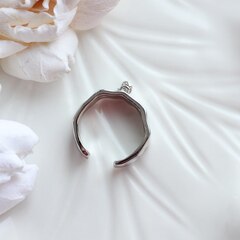 Кольцо с петелькой, родий  Д021